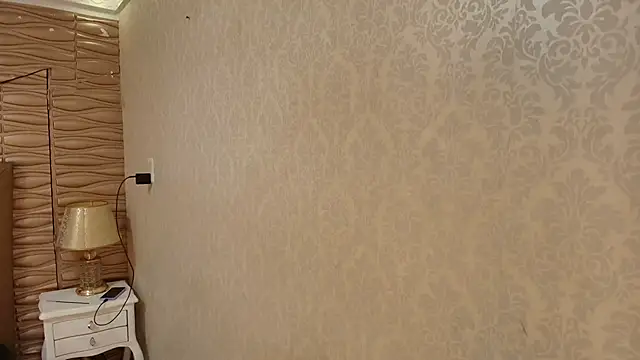 sofiaclauss online show from October 3, 2025, 7:55 pm