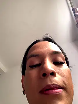 Snapshot of Emiily_Miller chatting on December 7, 2024, 6:59 pm Emiily Miller online show from December 7, 2024, 6:59 pm