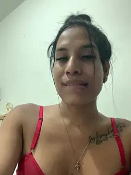 Snapshot of Emiily_Miller chatting on December 17, 2024, 4:34 am Emiily Miller online show from December 17, 2024, 4:34 am