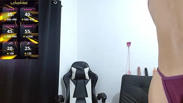 Kiara-Rider online show from October 29, 2025, 4:48 am