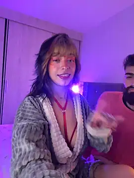 Snapshot of Kitty_arts chatting on February 15, 2025, 1:21 am Kitty arts online show from February 15, 2025, 1:21 am