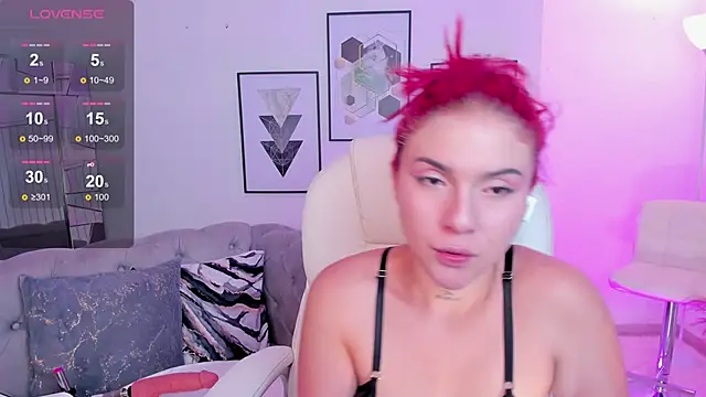 Snapshot of kendaall_jenner_ chatting on March 4, 2025, 7:30 am kendaall jenner online show from March 4, 2025, 7:30 am