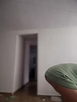 Nikol Rang   online show from February 7, 2026, 4:11 pm