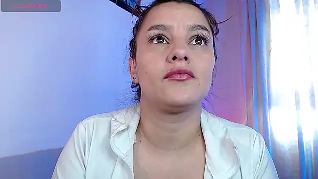 Lu perez online show from January 11, 2025, 3:31 pm