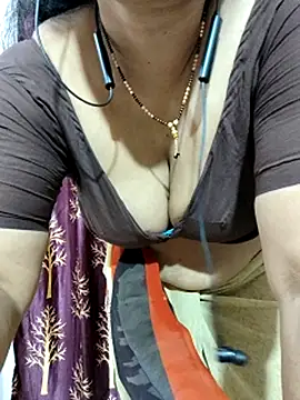 bhuvana555 online show from March 6, 2025, 8:48 pm