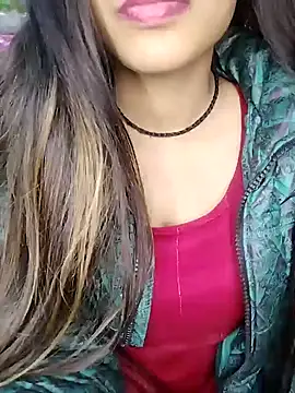 Sreya213 online show from December 23, 2024, 4:17 pm