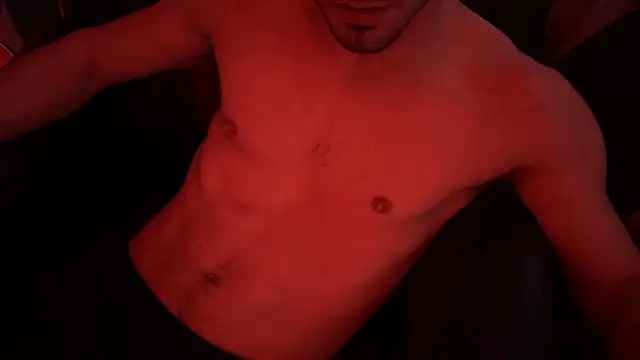 Snapshot of hot_shot_13 chatting on January 16, 2025, 4:07 am hot shot 13 online show from January 16, 2025, 4:07 am