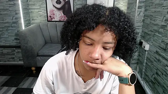 Violeth b online show from September 9, 2025, 12:48 pm