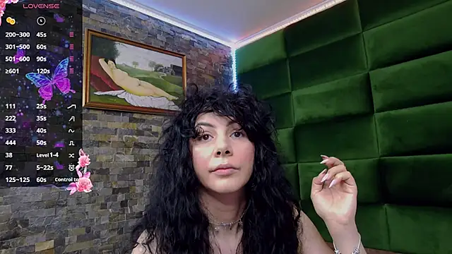 Snapshot of SelenSummer chatting on April 5, 2026, 3:47 am SelenSummer online show from April 5, 2026, 3:47 am