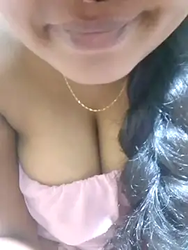 Snapshot of Diwya69 chatting on October 31, 2025, 3:18 am Diwya69 online show from October 31, 2025, 3:18 am