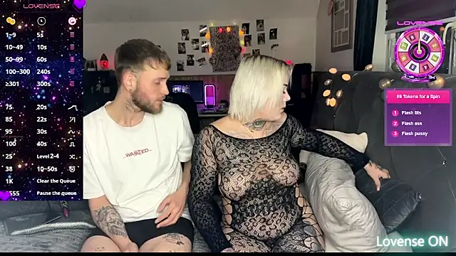 elina may online show from March 13, 2025, 8:11 pm