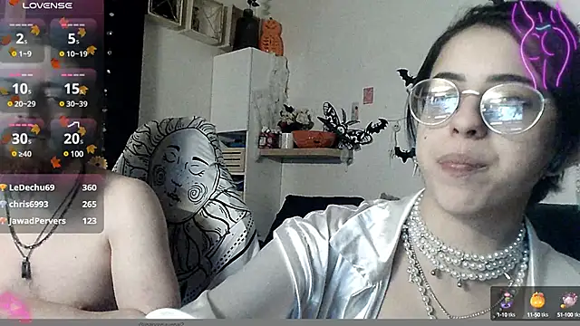 Snapshot of LisandreLaVenale chatting on December 6, 2024, 3:08 am LisandreLaVenale online show from December 6, 2024, 3:08 am