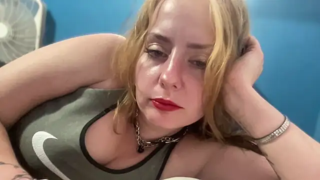 SkarlettRose96 online show from September 20, 2025, 6:42 pm