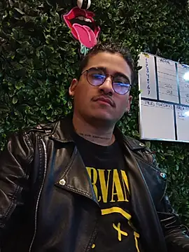   JaviJavi online show from July 10, 2026, 5:23 am