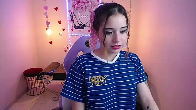Cony  online show from February 4, 2025, 1:38 pm