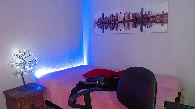 Snapshot of Jeam_hot chatting on December 15, 2024, 8:25 pm Jeam hot online show from December 15, 2024, 8:25 pm