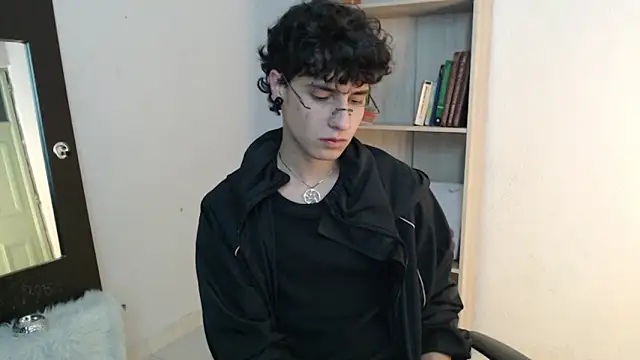 Snapshot of Jeam_hot chatting on January 4, 2025, 10:13 pm Jeam hot online show from January 4, 2025, 10:13 pm