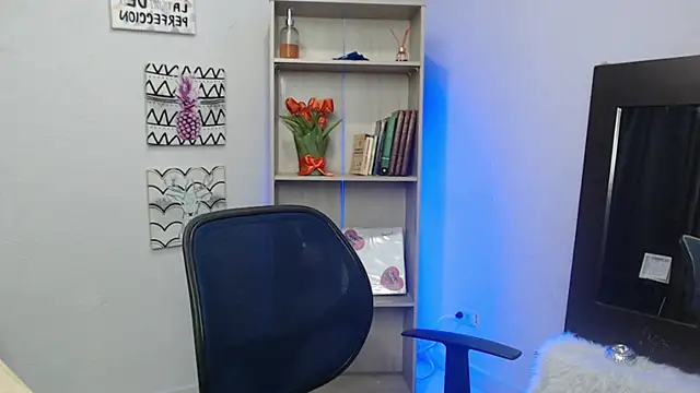 Snapshot of Jeam_hot chatting on January 10, 2025, 9:31 pm Jeam hot online show from January 10, 2025, 9:31 pm