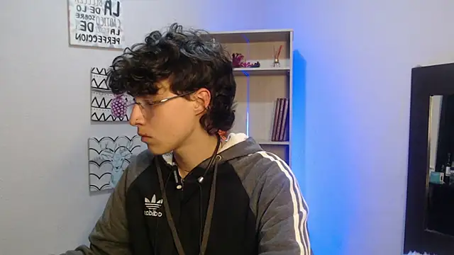 Snapshot of Jeam_hot chatting on January 28, 2025, 10:01 pm Jeam hot online show from January 28, 2025, 10:01 pm