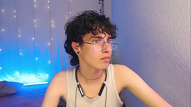 Snapshot of Jeam_hot chatting on February 1, 2025, 9:08 pm Jeam hot online show from February 1, 2025, 9:08 pm