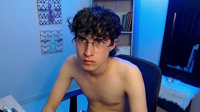 Snapshot of Jeam_hot chatting on February 2, 2025, 7:35 pm Jeam hot online show from February 2, 2025, 7:35 pm