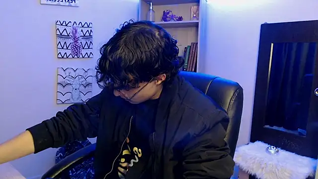 Snapshot of Jeam_hot chatting on February 8, 2025, 9:04 pm Jeam hot online show from February 8, 2025, 9:04 pm