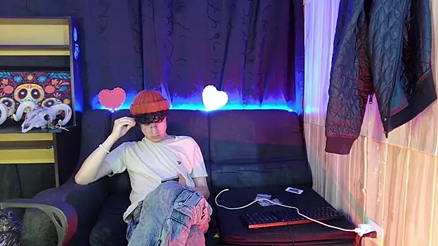 Snapshot of Jeam_hot chatting on February 16, 2025, 1:03 am Jeam hot online show from February 16, 2025, 1:03 am