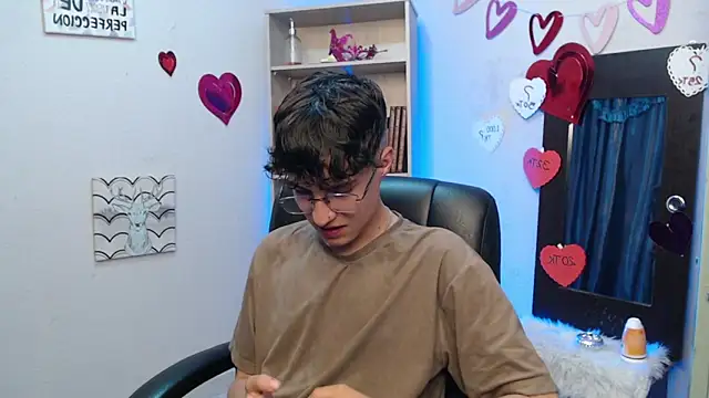 Snapshot of Jeam_hot chatting on March 11, 2025, 8:31 pm Jeam hot online show from March 11, 2025, 8:31 pm