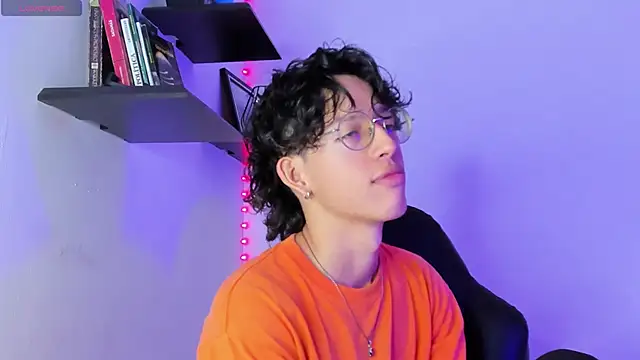 manu vera online show from January 19, 2025, 7:47 pm