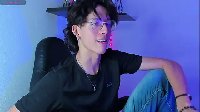 manu vera online show from January 22, 2025, 7:34 pm