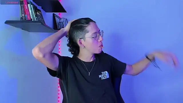 manu vera online show from January 26, 2025, 9:07 pm