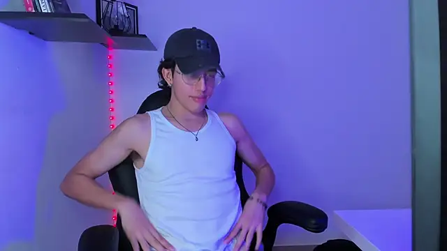 manu vera online show from February 28, 2025, 7:25 pm