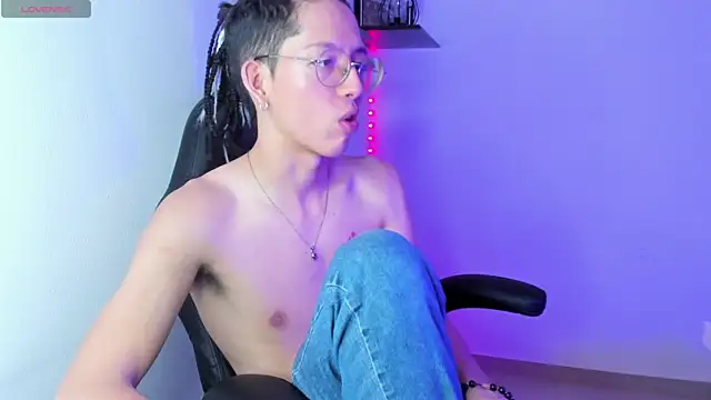 manu vera online show from March 14, 2025, 11:00 pm