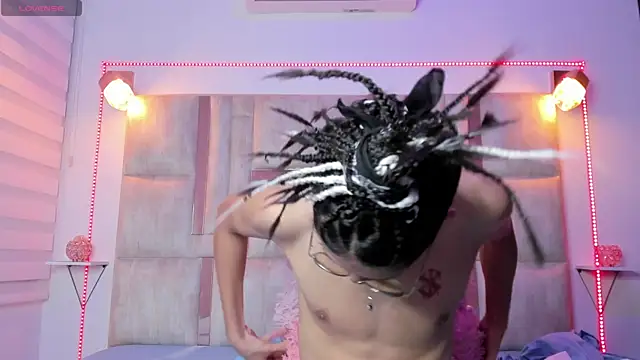 manu vera online show from March 19, 2025, 7:38 pm