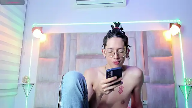 manu vera online show from March 21, 2025, 11:34 pm