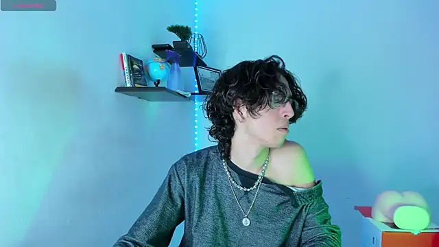 manu vera online show from October 23, 2025, 4:34 am