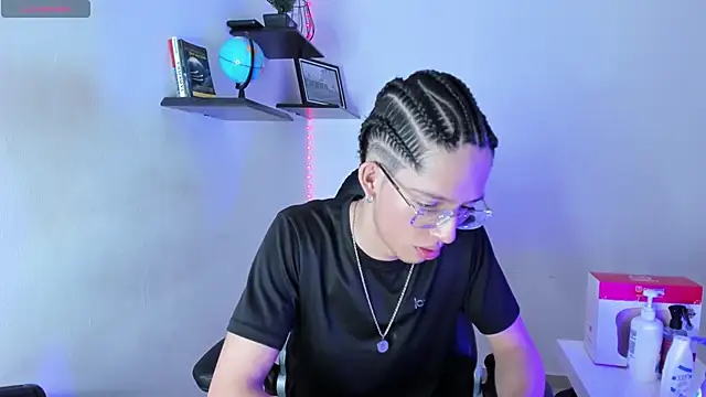 manu vera online show from November 6, 2025, 11:26 pm