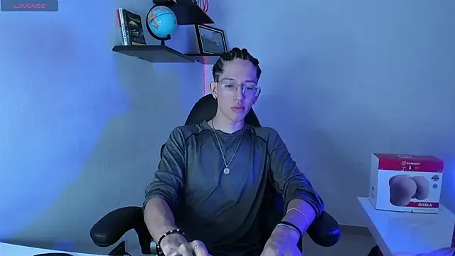 manu vera online show from November 9, 2025, 1:37 am