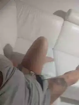 swingr online show from January 22, 2025, 11:53 pm