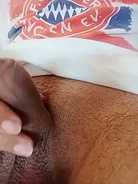 Snapshot of El_baby12 chatting on October 25, 2025, 9:06 am El baby12 online show from October 25, 2025, 9:06 am