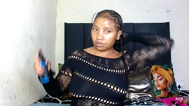 Snapshot of quenliyasa chatting on April 25, 2026, 11:13 am quenliyasa online show from April 25, 2026, 11:13 am