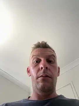 aus guy93 online show from May 11, 2026, 6:41 am