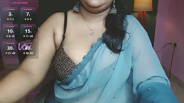 Naughty Ayesha1 online show from September 11, 2025, 4:51 pm