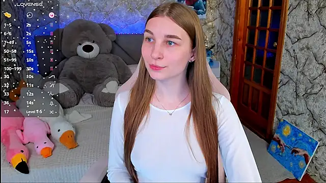  flowersweeet  online show from April 17, 2026, 7:28 pm