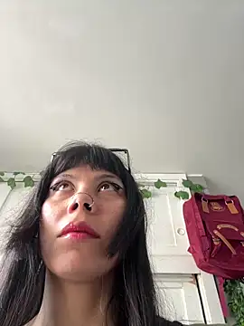 Snapshot of EemaHaruki chatting on September 16, 2025, 7:37 pm EemaHaruki online show from September 16, 2025, 7:37 pm