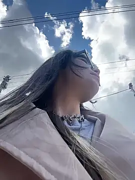 EemaHaruki online show from November 7, 2025, 6:52 pm