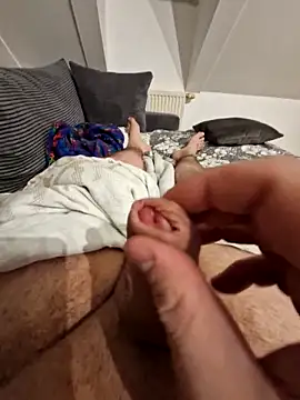 Snapshot of SexKing18x5 chatting on February 22, 2026, 10:19 pm SexKing18x5 online show from February 22, 2026, 10:19 pm