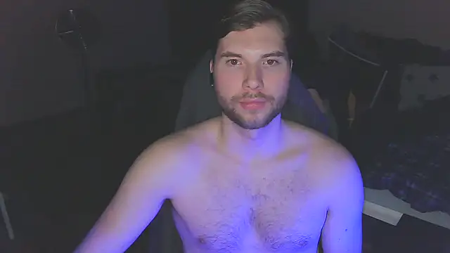 Snapshot of Ironman220 chatting on March 7, 2025, 11:05 pm Ironman220 online show from March 7, 2025, 11:05 pm