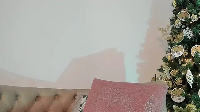 Snapshot of MatheoVelez chatting on December 23, 2024, 5:22 pm MatheoVelez online show from December 23, 2024, 5:22 pm