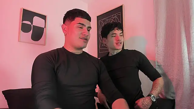 Snapshot of MatheoVelez chatting on February 14, 2025, 10:49 am MatheoVelez online show from February 14, 2025, 10:49 am